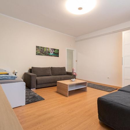 B12 Apartment Βουδαπέστη Εξωτερικό φωτογραφία